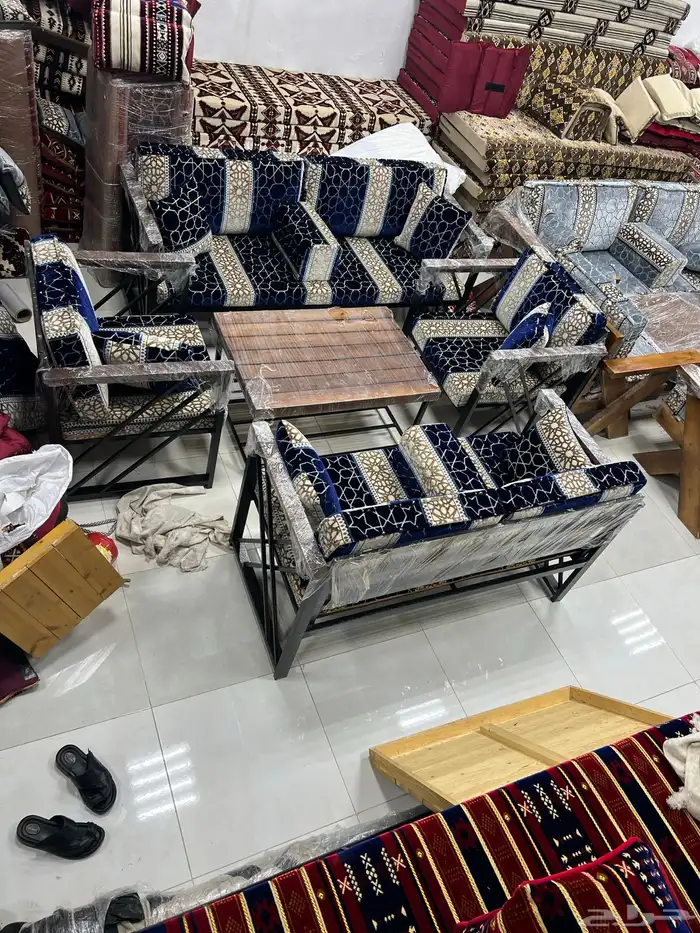 كراسي خارجيه حديد خشب كراسي حدايق كراسي حوش طقم كراسي 3