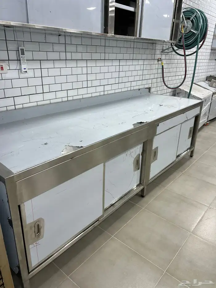 طاولات ستيل رفوف ستيل صواني مخابز ستيل 3