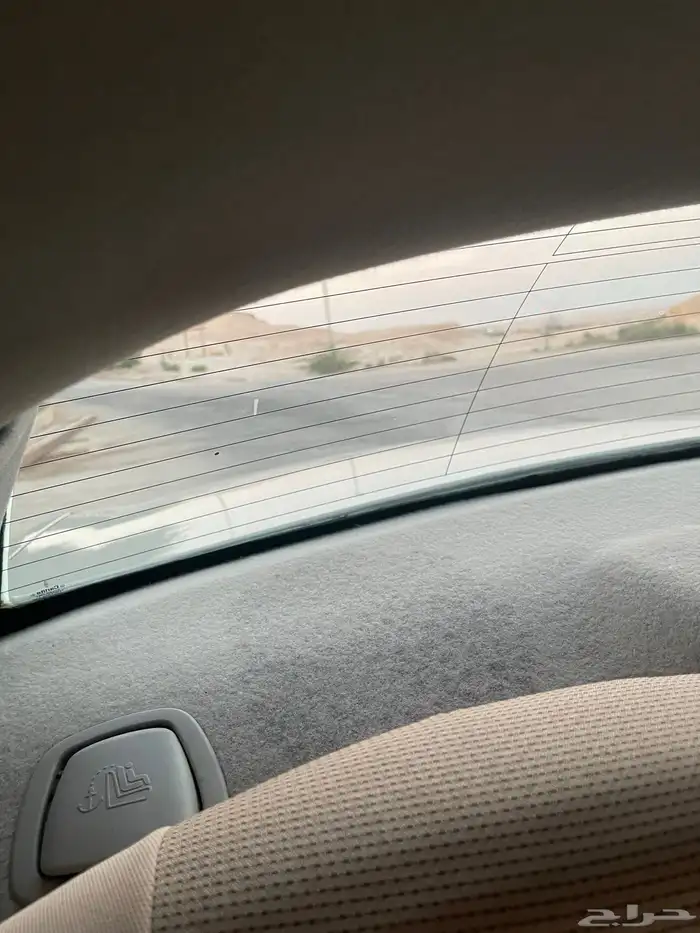 لنكولن تاون كار 2005 34