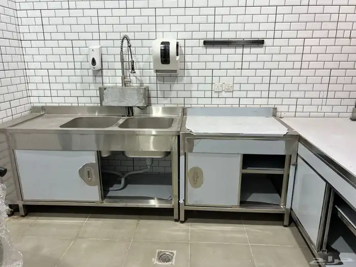 طاولات ستيل رفوف ستيل صواني مخابز ستيل 5