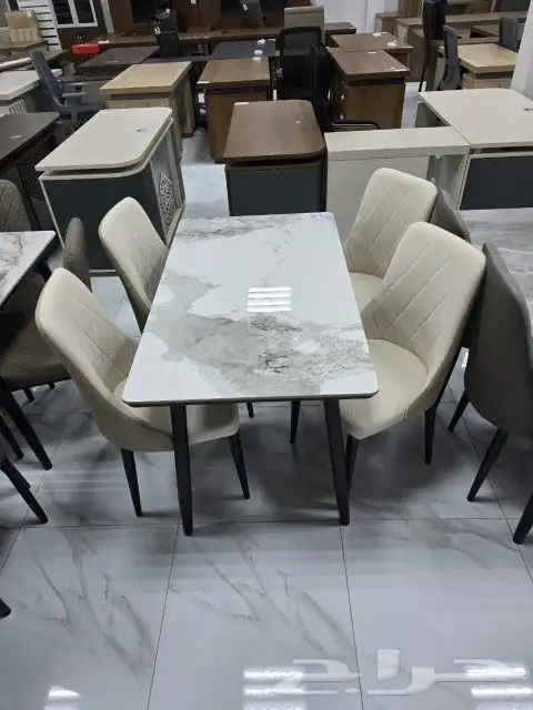 طاولات طعام ب اشكال جديده 5