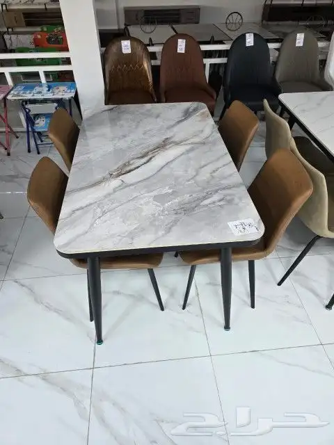 طاولات طعام ب اشكال جديده 12