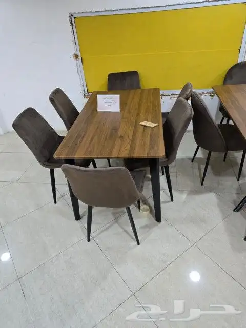 طاولات طعام ب اشكال جديده 11