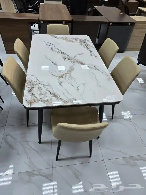 طاولات طعام ب اشكال جديده 15