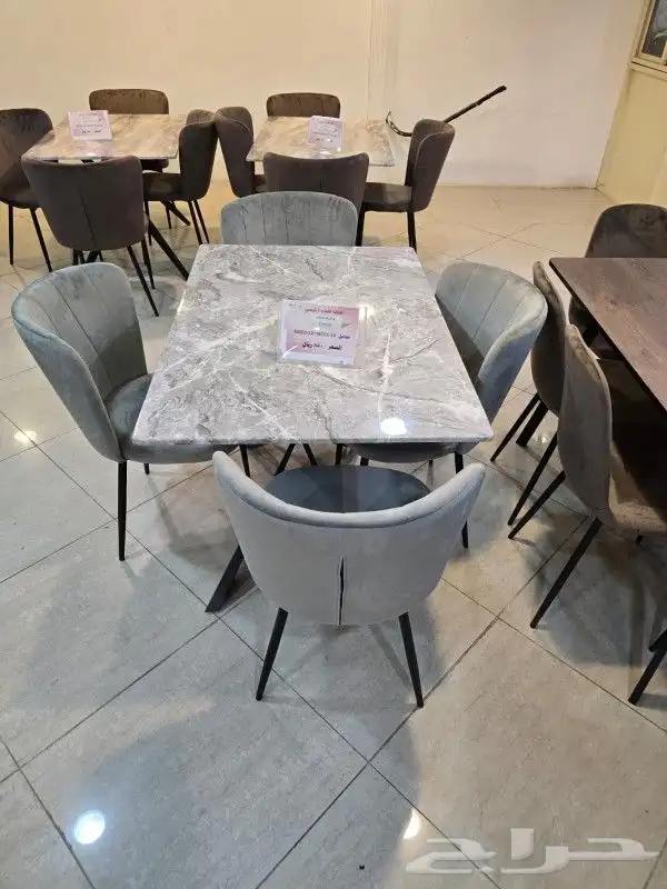 طاولات طعام ب اشكال جديده 8