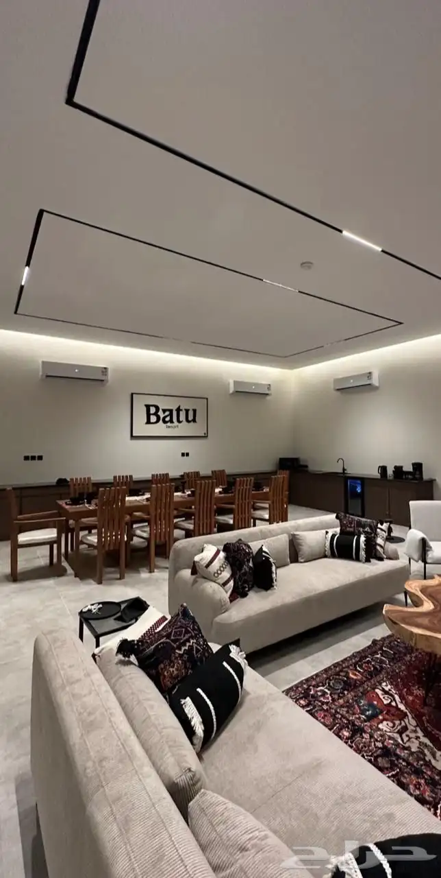 طاولات خشب فاخره للبيع مستعجل 2