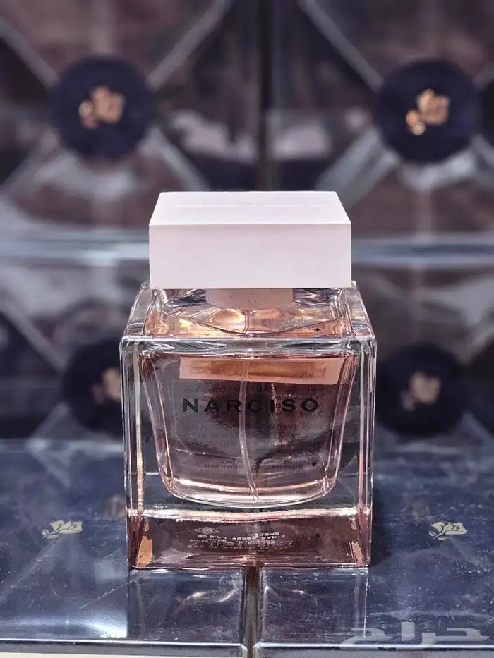 السلام عليكم كيف الحال في عطور حصريه وبسعر حلوه 43