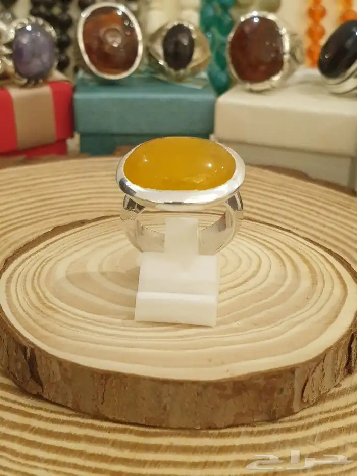 خاتم عقيق يماني اصفر شرف الشمس 1