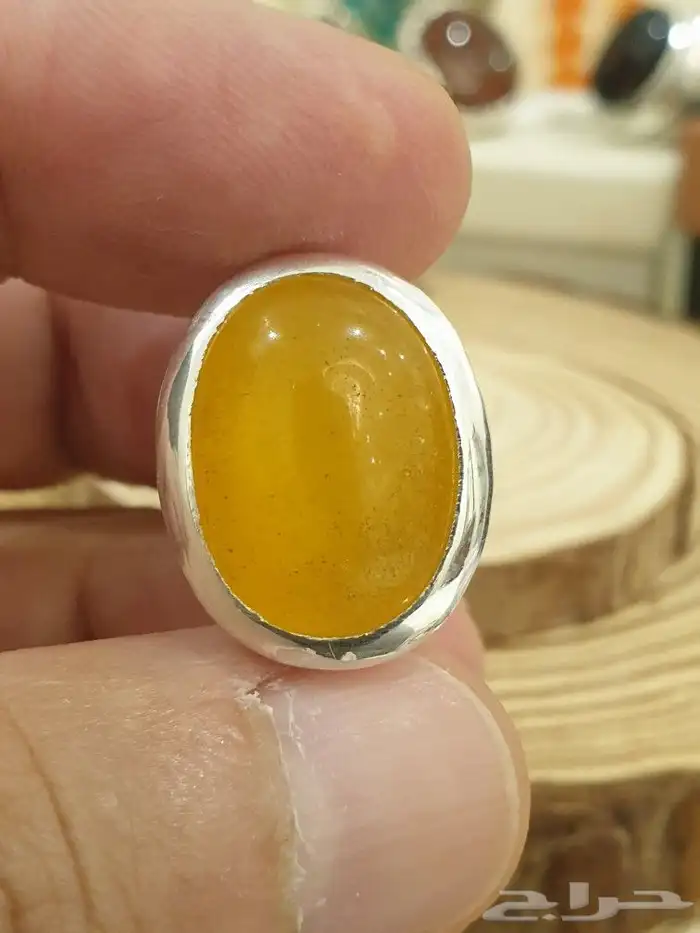 خاتم عقيق يماني اصفر شرف الشمس 4
