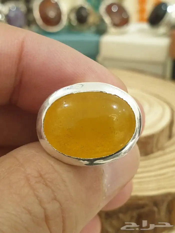 خاتم عقيق يماني اصفر شرف الشمس 9