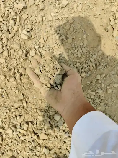 بحص خرسانة بجميع المقاسات و صبيز و بيسكورز و بطحاء و ردميات 7