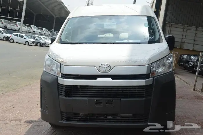 تويوتا باص هايس 2025 ديزل سقف مرتفع قير أوتوماتيك 9