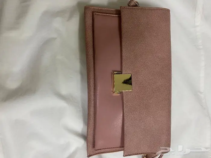 شنطة يد جديدة وجلدها قوي 0