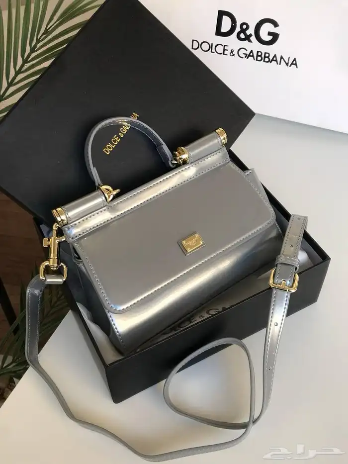 شنط دولتشي اند غابانا نسائيه شامل التوصيل ودفع عند الاستلام 32