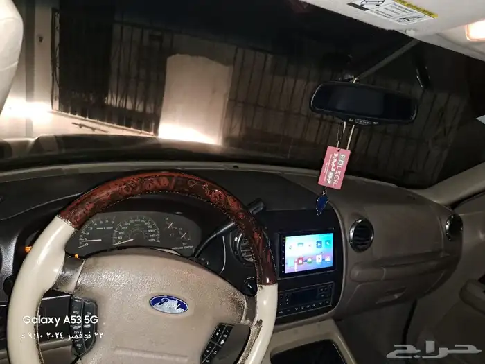 فورد اكسبديشن موديل 2003 13