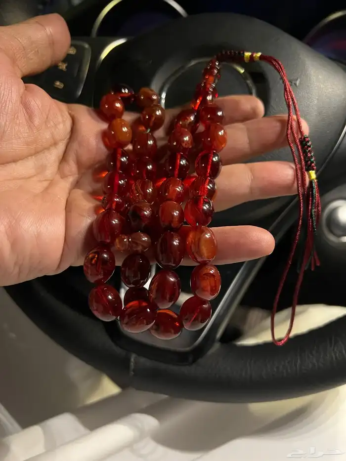 سبحة ترتروك عسلي غامق رائعه 10