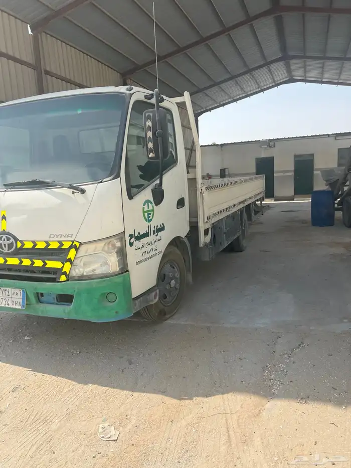 عدد 10 سيارات ومحول كهربائي ومكاينة لحام وأدوات نجارة للبيع 32