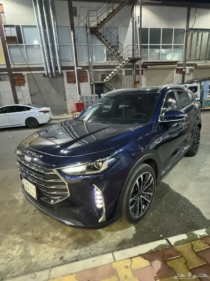 جيب جيتور x70plus 2024 4