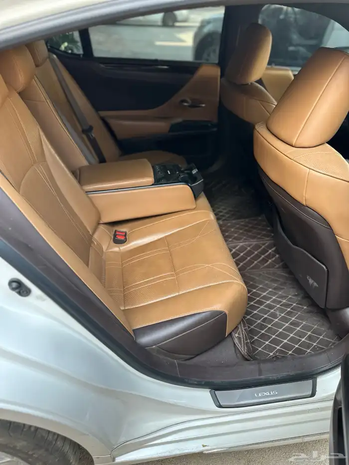 للبيع لكزس مصدوم موديل 2020 (( مباعه )) 13