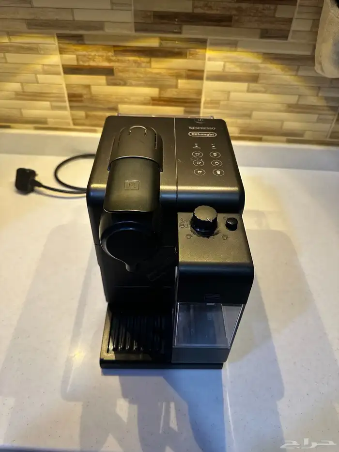 ماكينة قهوة نسبرسو 1