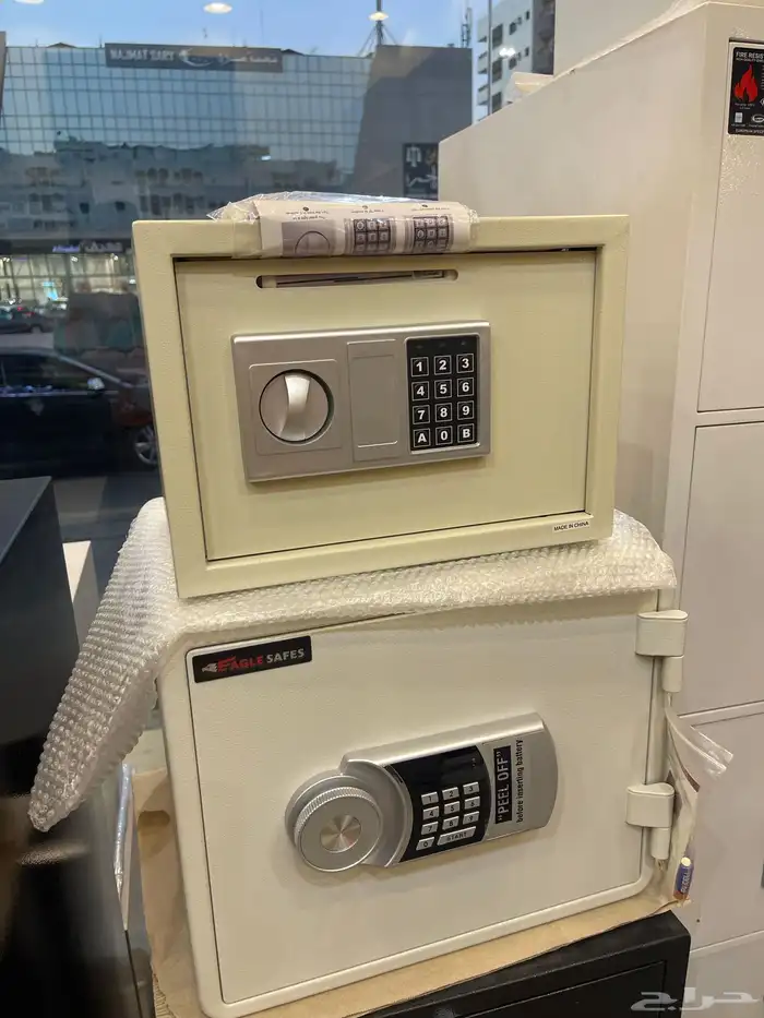 خزنة نقود ( توصيل مجانا ) 1