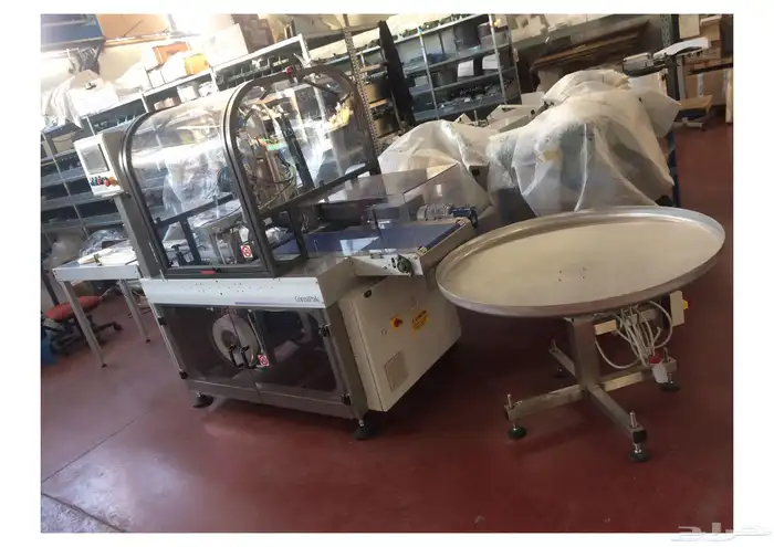 مكينة تغليف إيطالية من شركة Packaging machine ComiPak 2