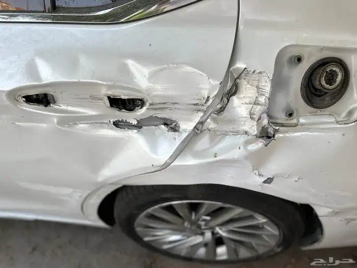 للبيع لكزس مصدوم موديل 2020 (( مباعه )) 8