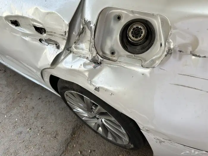 للبيع لكزس مصدوم موديل 2020 (( مباعه )) 9