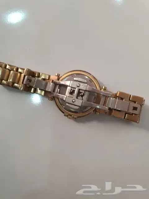 ساعه ساعات نسائيه مستعملة 14