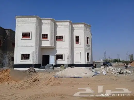 لياسه ملونة تغنيك عن الحجر وديكورت خرجيه اسمنتيه وبطاح اريض 1