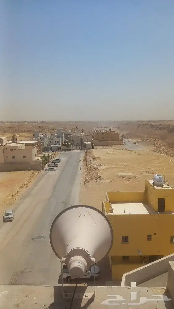 فني مكبرات الصوت 6