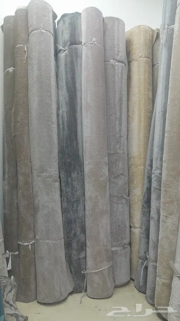 يوجد لدينا جميع انواع المفروشات والموكيت 1