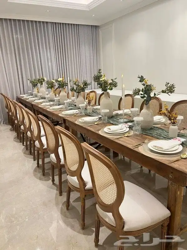 يوجد لدينا شاشات وجميع انواع الكراسي وكل ما يخص الحفل 3