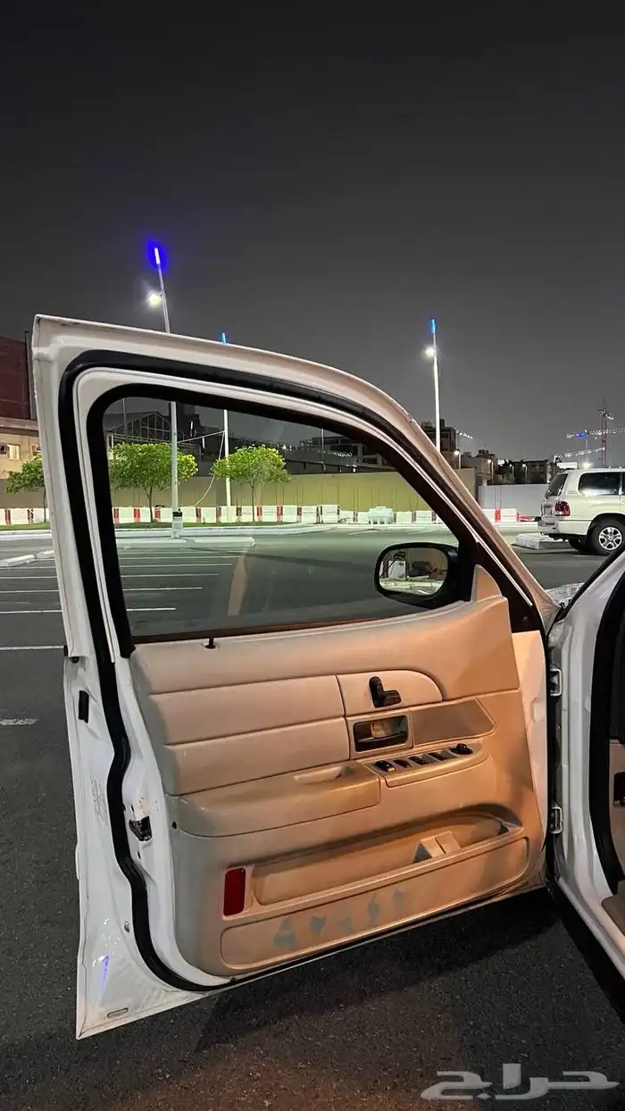 فورد 2011بوليسي مخزن ماشي 70 الف (تم البيع) 42