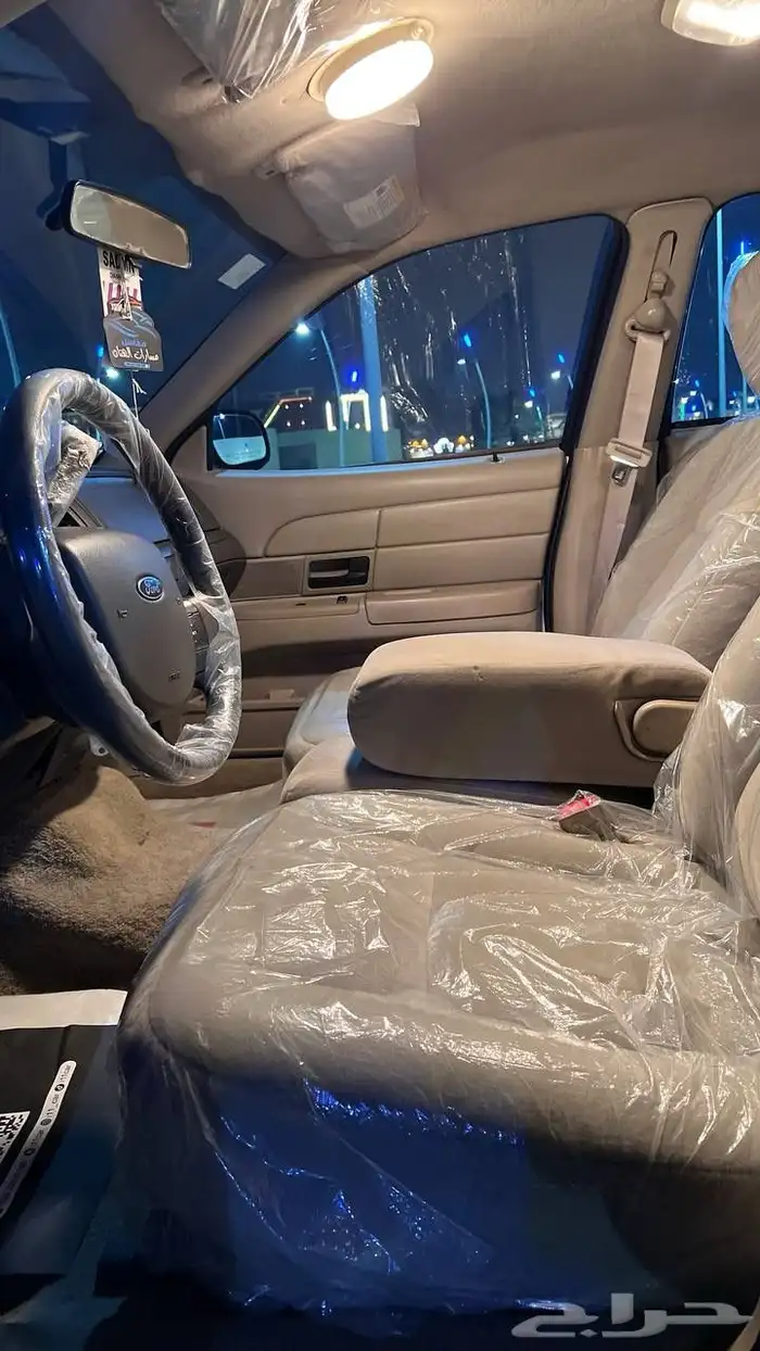 فورد 2011بوليسي مخزن ماشي 70 الف (تم البيع) 33