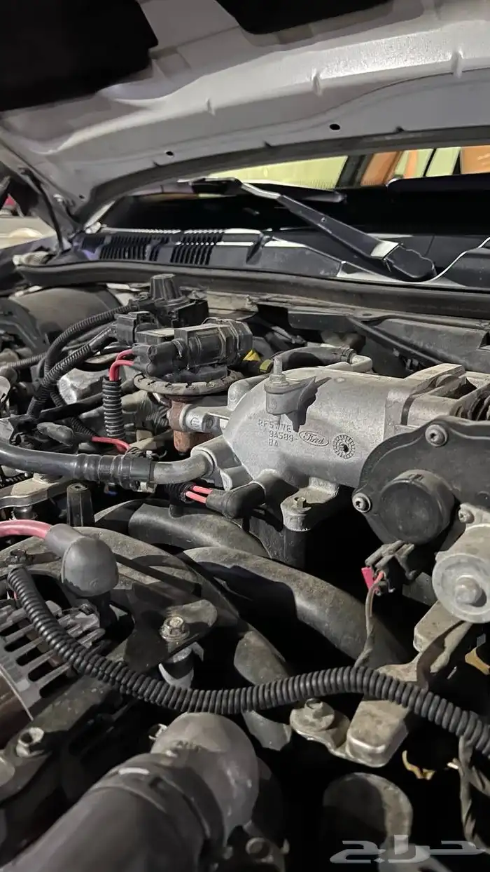 فورد 2011بوليسي مخزن ماشي 70 الف (تم البيع) 47