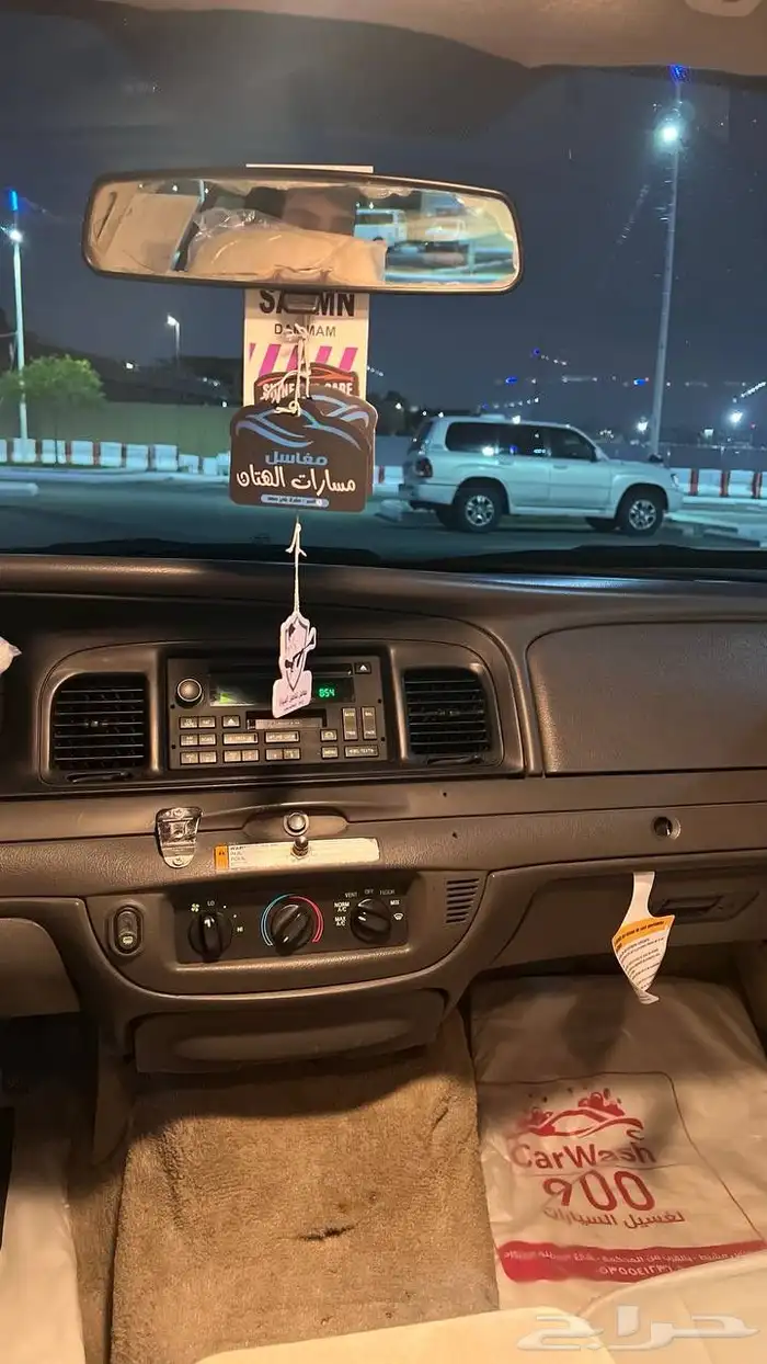 فورد 2011بوليسي مخزن ماشي 70 الف (تم البيع) 38