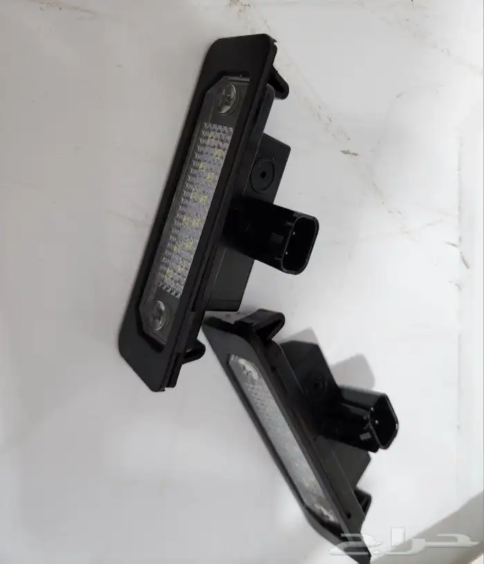 انوار لوحة فورد تورس10-19 مع القاعدة ليد 1