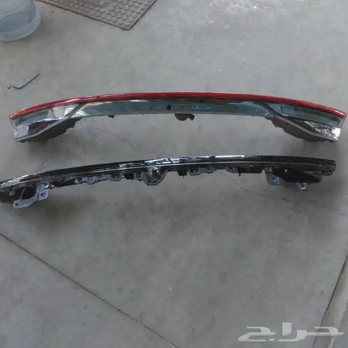 يوجد لدينا اصطابات شنطه ازيرا من مديل 2012 الي 2024 اصلي و 0