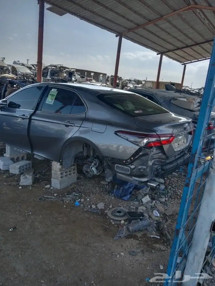 تشليح لبيع قطع غيار كامري موديل 2024 3