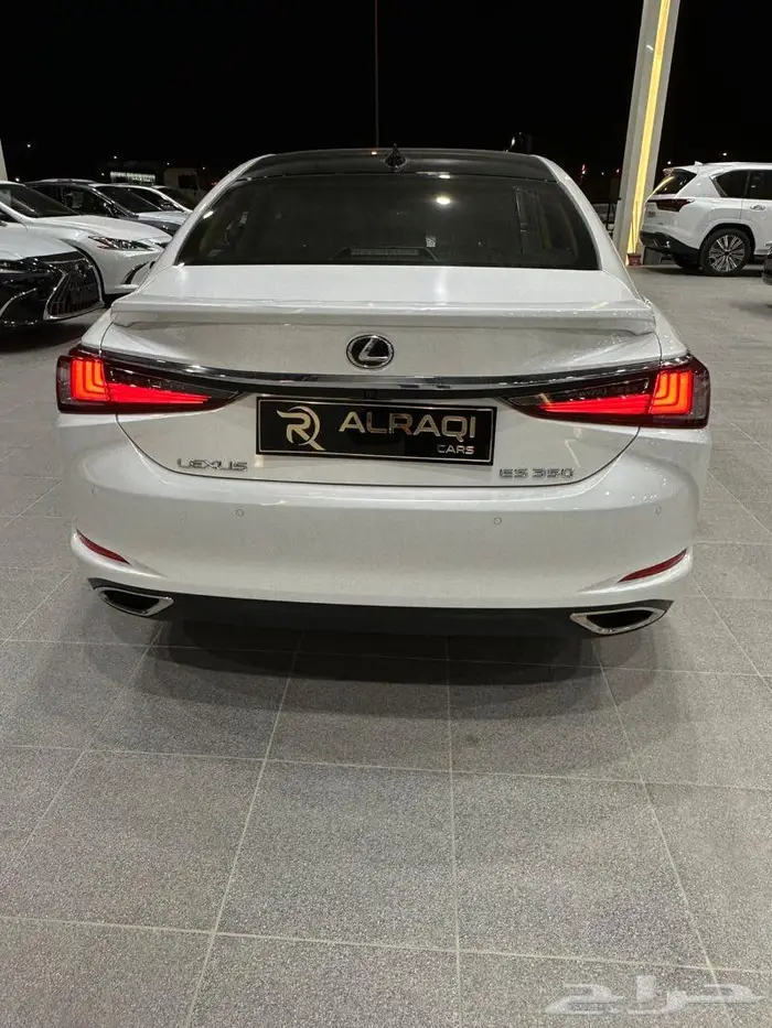 لكزس - ES350CC - بريمي - 2025- بسعر مغري 12