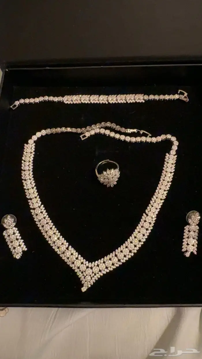 طقم زراكون 1