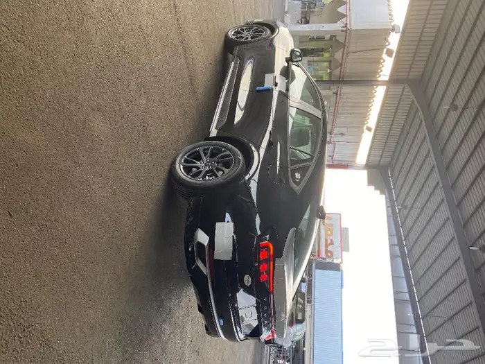 فورد تورس ترند 2025 اللون اسود 2