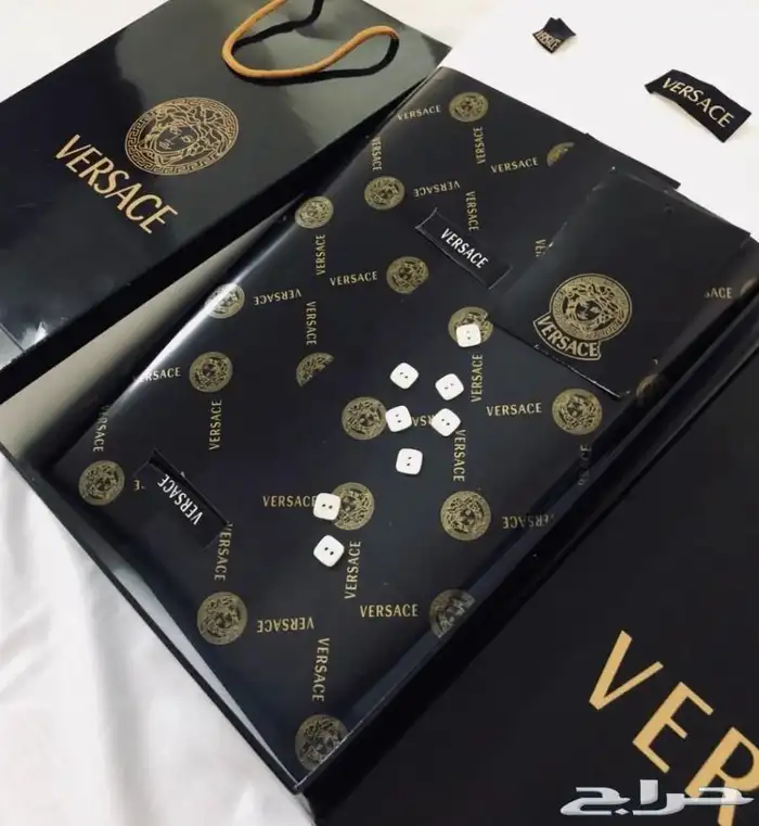 أقمشة ماركات شتويه وصيفيه وهدايا 21