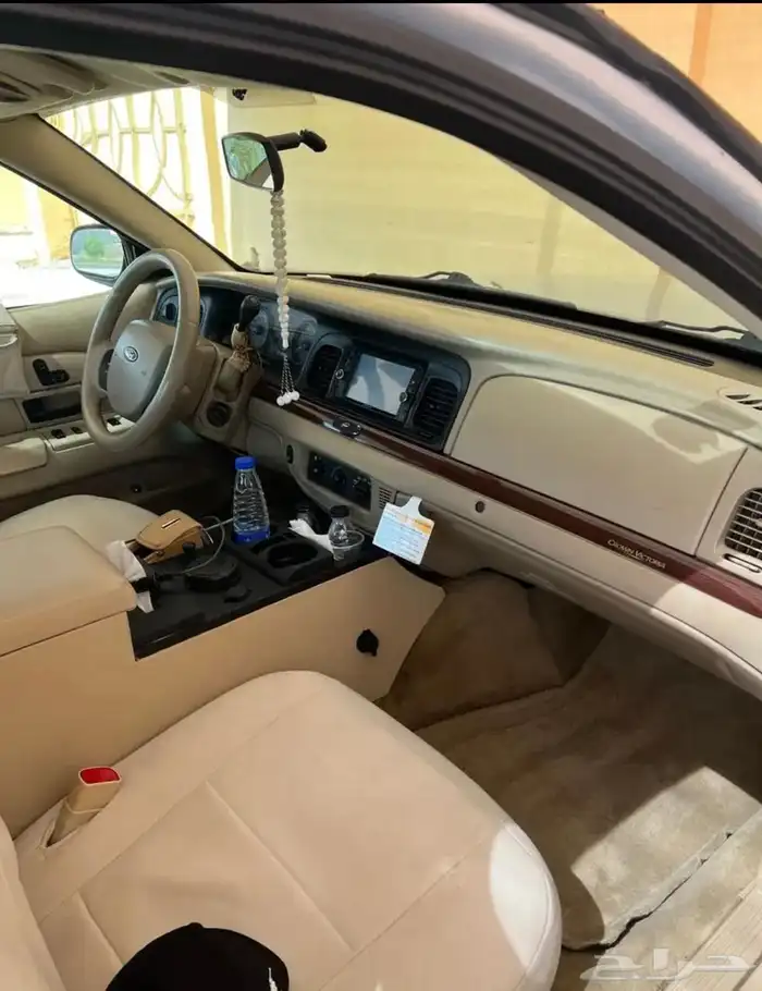 فورد كراون فكتوريا 2012 (تم البيع) 1