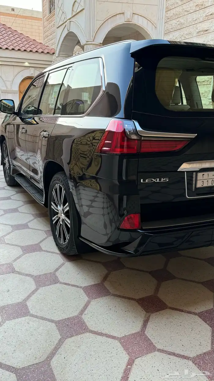 تم البيع تم البيع جيب لكزس 2018 LX 570 2
