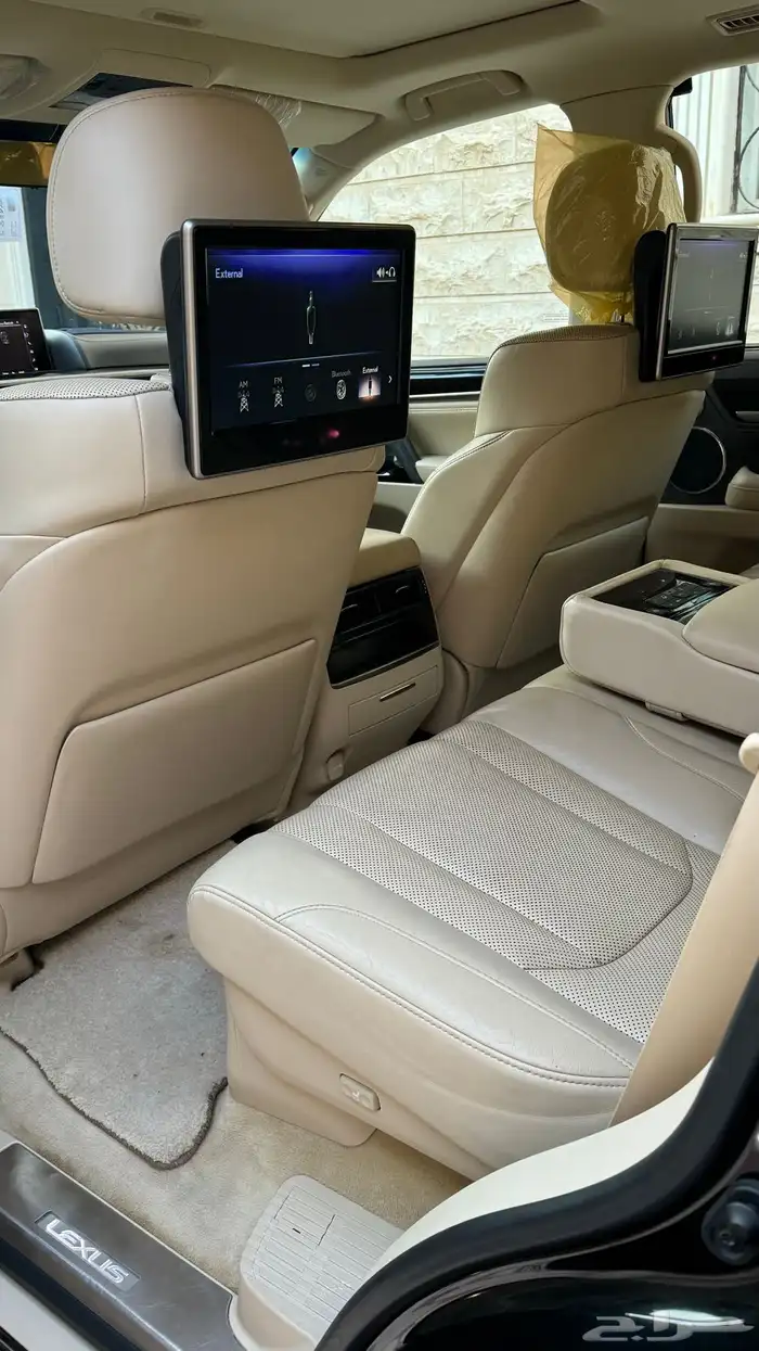 تم البيع تم البيع جيب لكزس 2018 LX 570 12