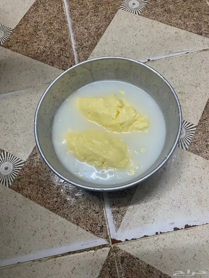 يوجد عندنا لبن وسمن حوامض 7