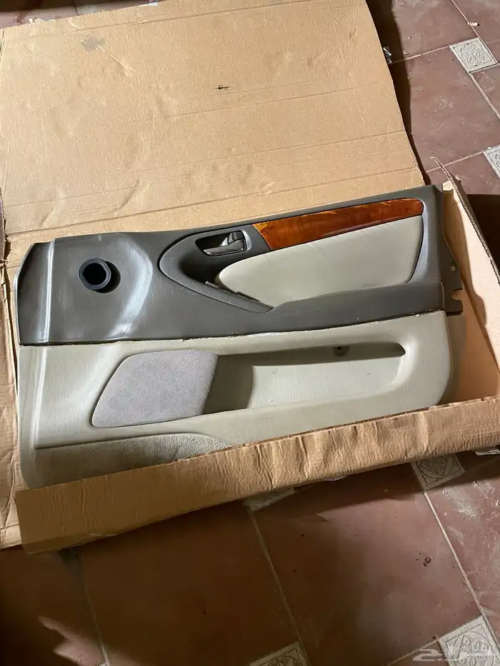 قطع واكسسوارات لكزس مستعمله جي اس 300 Gs300 موديل 1999 2