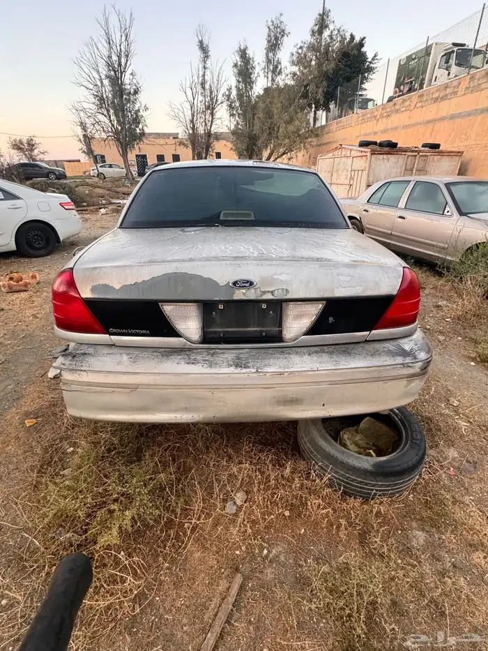 فورد ماركيز تشليح موديل 2012   2007   1998 4